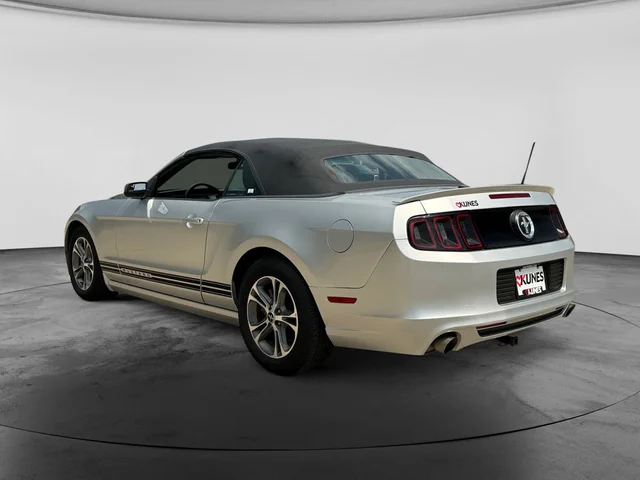 SEMINUEVOS FORD Mustang a Estados en autogozo