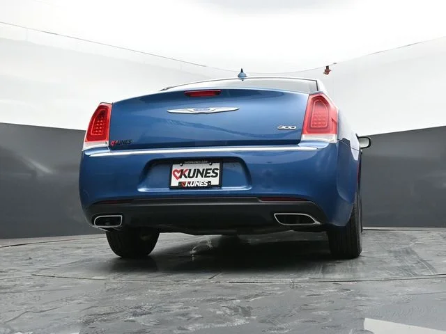 SEMINUEVOS CHRYSLER 300 a Estados en autogozo