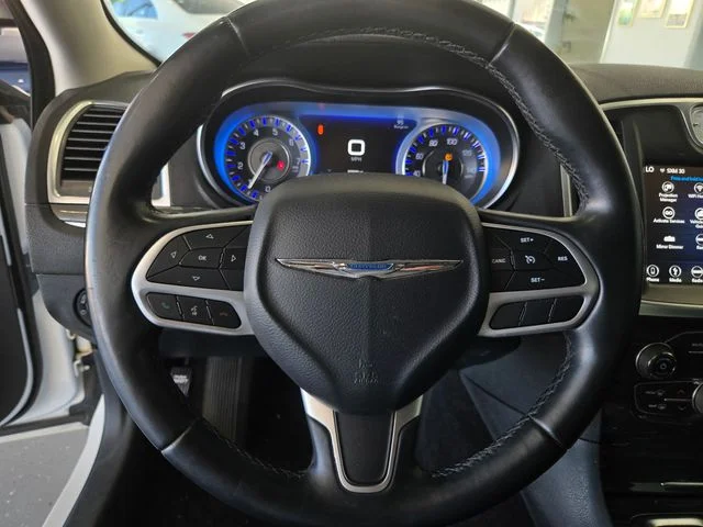 SEMINUEVOS CHRYSLER 300 a Estados en autogozo