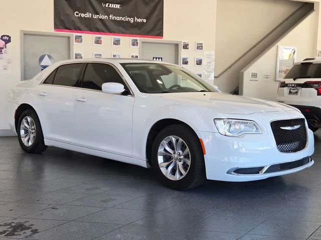SEMINUEVOS CHRYSLER 300 a Estados en autogozo