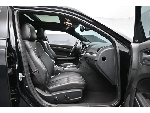 SEMINUEVOS CHRYSLER 300 a Estados en autogozo