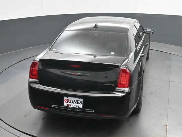 SEMINUEVOS CHRYSLER 300 a Estados en autogozo