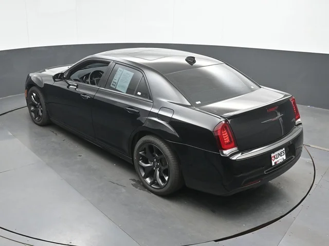 SEMINUEVOS CHRYSLER 300 a Estados en autogozo
