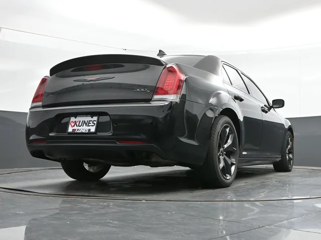 SEMINUEVOS CHRYSLER 300 a Estados en autogozo