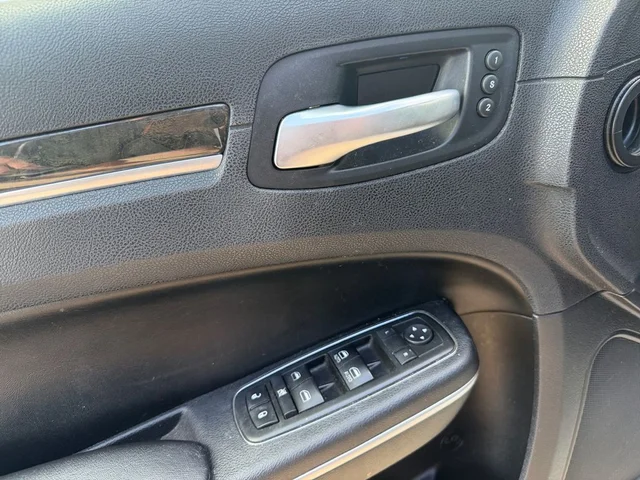 SEMINUEVOS CHRYSLER 300 a Estados en autogozo