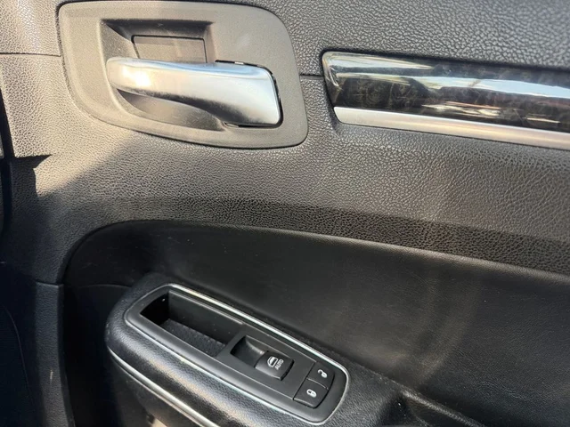 SEMINUEVOS CHRYSLER 300 a Estados en autogozo