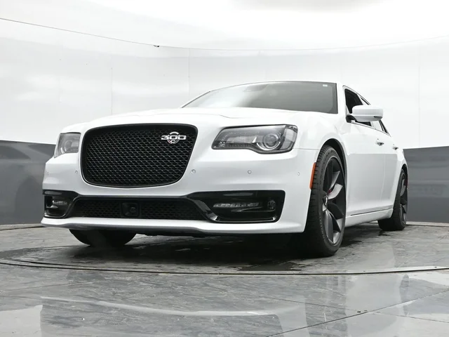 SEMINUEVOS CHRYSLER 300 a Estados en autogozo