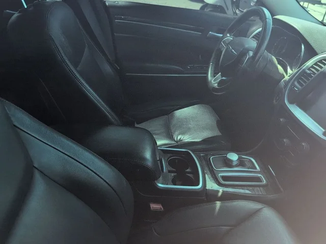 SEMINUEVOS CHRYSLER 300 a Estados en autogozo