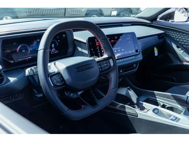 Nuevos DODGE CHARGER à Estados chez autogozo