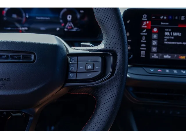 Nuevos DODGE CHARGER à Estados chez autogozo
