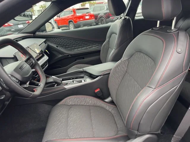 Nuevos DODGE CHARGER à Estados chez autogozo
