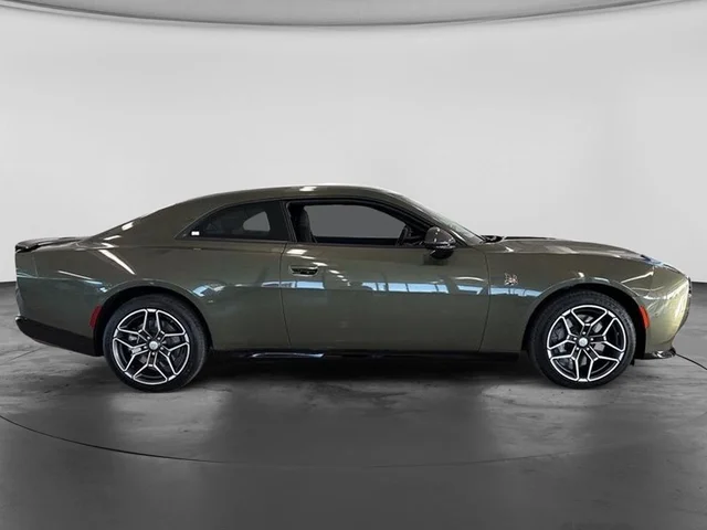 Nuevos DODGE CHARGER à Estados chez autogozo