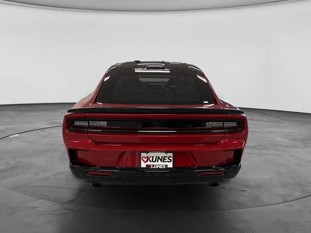 Nuevos DODGE CHARGER à Estados chez autogozo