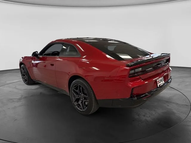 Nuevos DODGE CHARGER à Estados chez autogozo