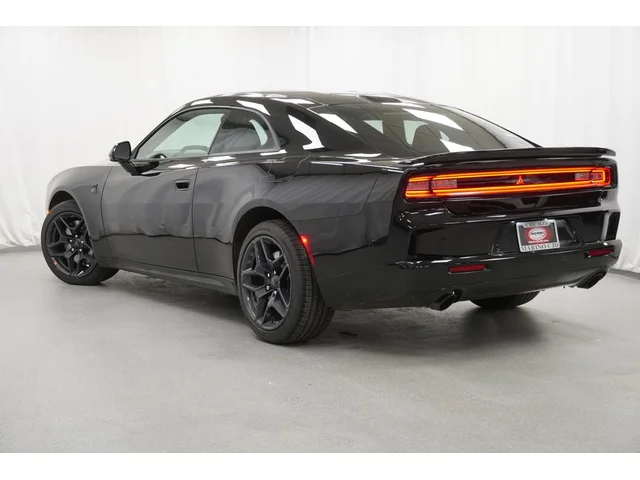 Nuevos DODGE CHARGER à Estados chez autogozo