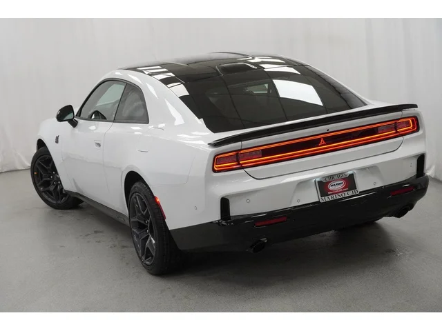 Nuevos DODGE CHARGER à Estados chez autogozo