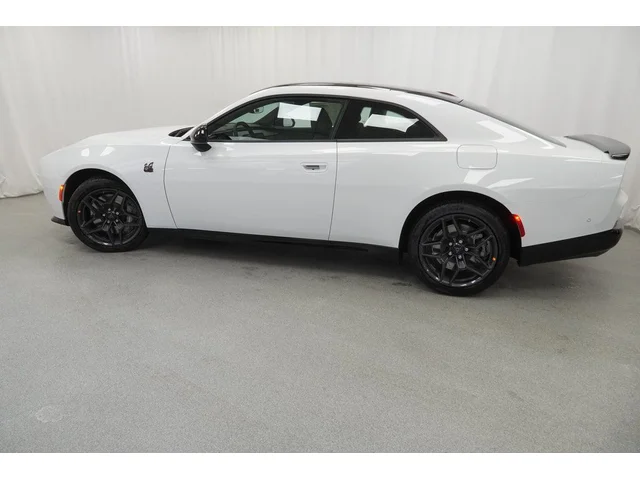 Nuevos DODGE CHARGER à Estados chez autogozo