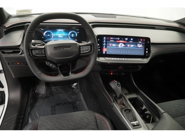 Nuevos DODGE CHARGER à Estados chez autogozo
