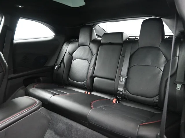 Nuevos DODGE CHARGER à Estados chez autogozo