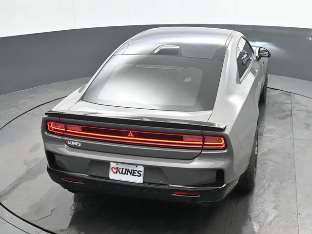 Nuevos DODGE CHARGER à Estados chez autogozo