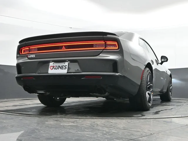Nuevos DODGE CHARGER à Estados chez autogozo