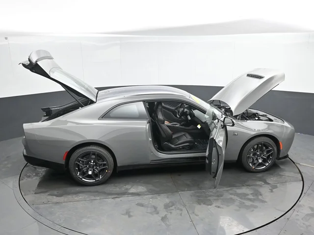 Nuevos DODGE CHARGER à Estados chez autogozo