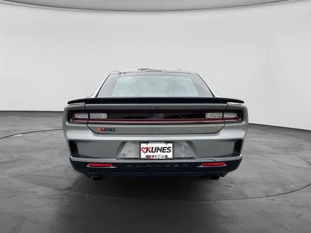 Nuevos DODGE CHARGER à Estados chez autogozo