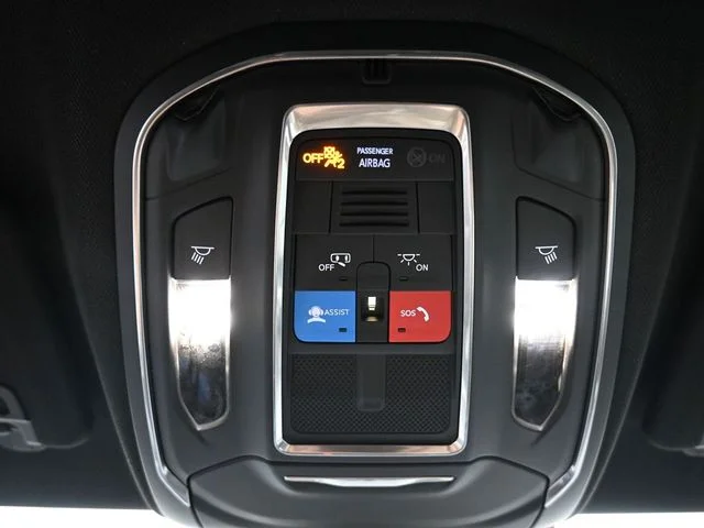 Nuevos DODGE CHARGER à Estados chez autogozo
