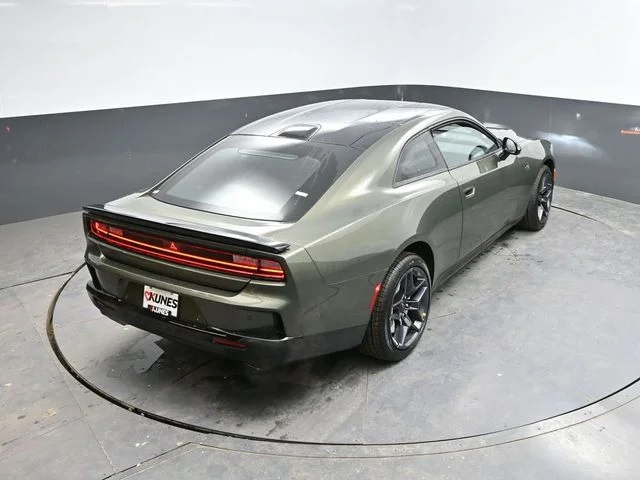 Nuevos DODGE CHARGER à Estados chez autogozo