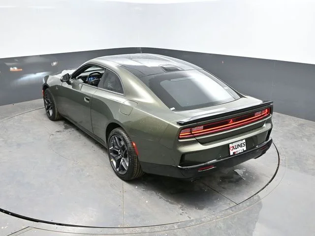 Nuevos DODGE CHARGER à Estados chez autogozo