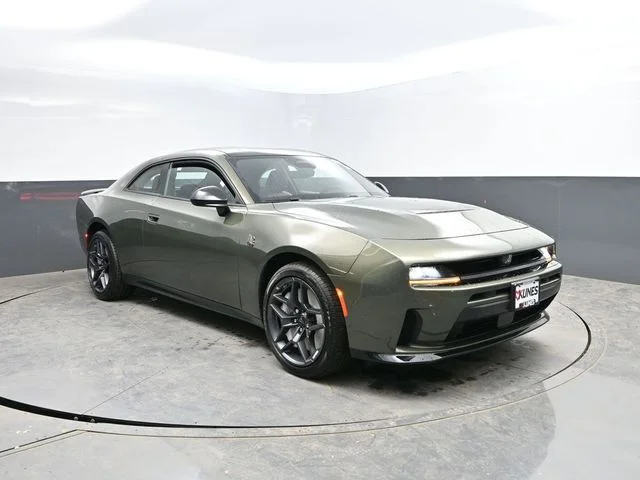 Nuevos DODGE CHARGER à Estados chez autogozo
