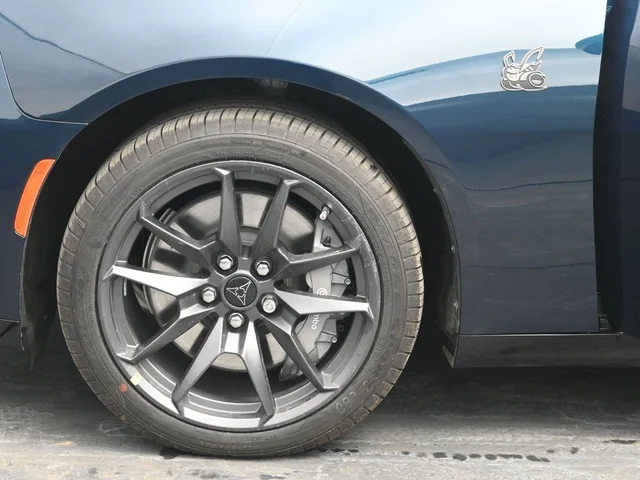 Nuevos DODGE CHARGER à Estados chez autogozo