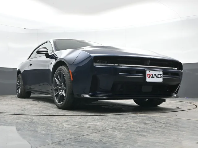 Nuevos DODGE CHARGER à Estados chez autogozo