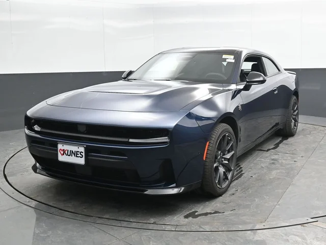 Nuevos DODGE CHARGER à Estados chez autogozo