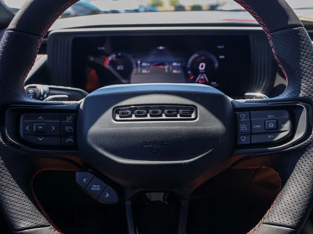 Nuevos DODGE CHARGER à Estados chez autogozo