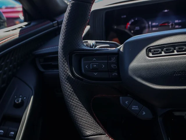 Nuevos DODGE CHARGER à Estados chez autogozo
