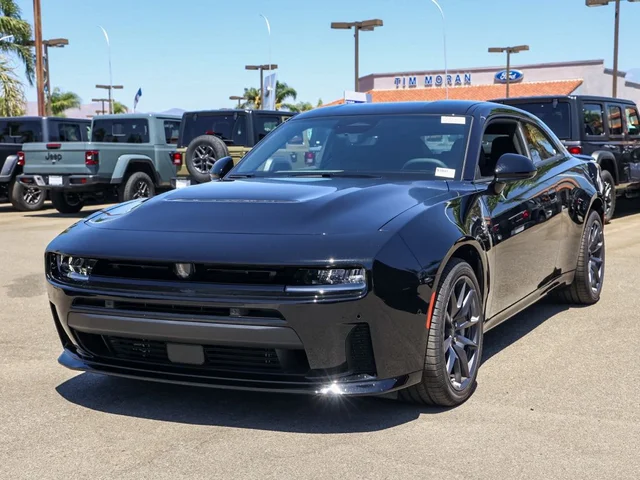Nuevos DODGE CHARGER à Estados chez autogozo