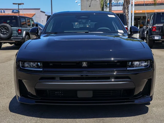 Nuevos DODGE CHARGER à Estados chez autogozo