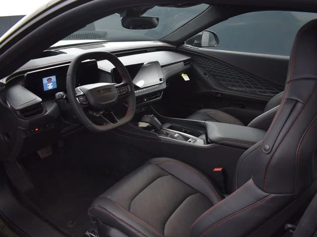 Nuevos DODGE CHARGER à Estados chez autogozo