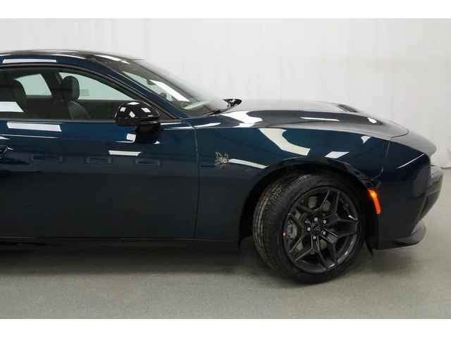 Nuevos DODGE CHARGER à Estados chez autogozo