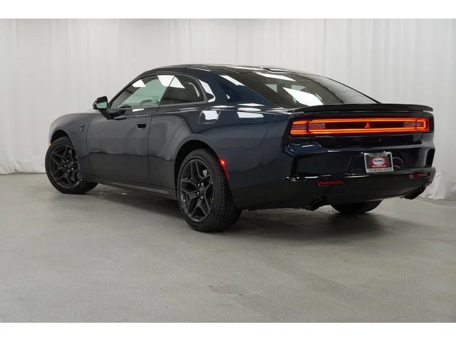 Nuevos DODGE CHARGER à Estados chez autogozo