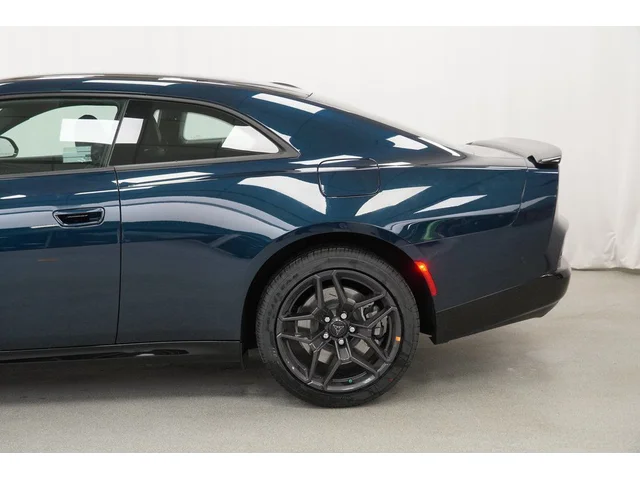 Nuevos DODGE CHARGER à Estados chez autogozo