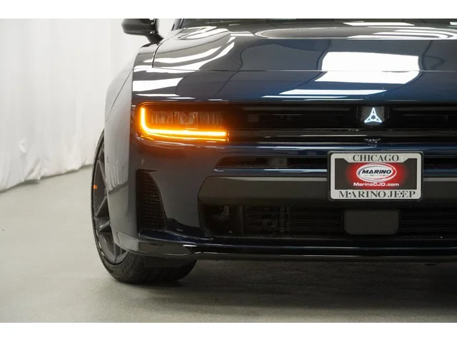 Nuevos DODGE CHARGER à Estados chez autogozo