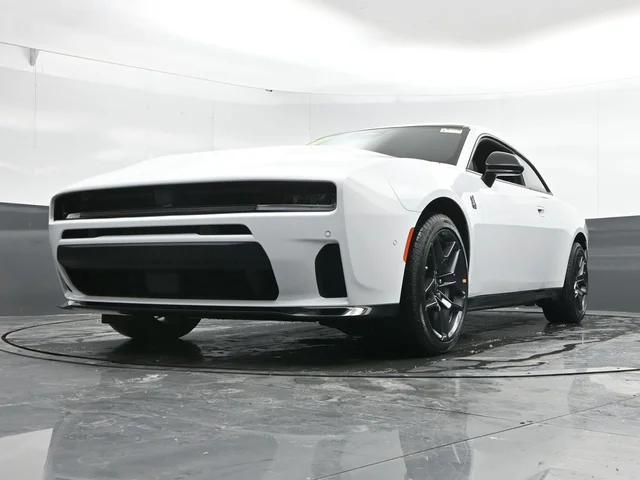 Nuevos DODGE CHARGER à Estados chez autogozo