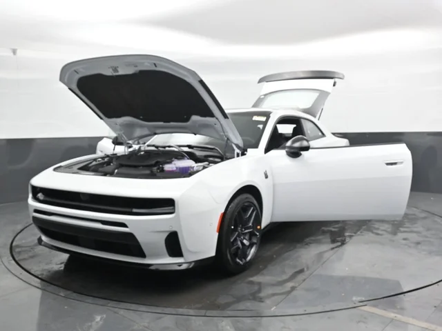 Nuevos DODGE CHARGER à Estados chez autogozo