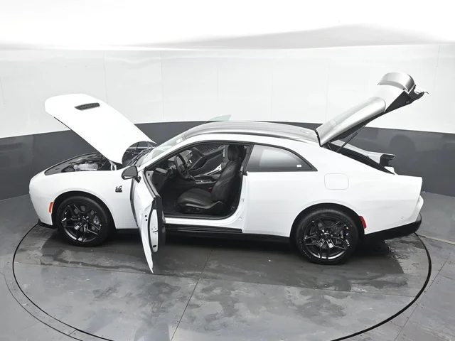 Nuevos DODGE CHARGER à Estados chez autogozo