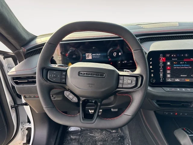 Nuevos DODGE CHARGER à Estados chez autogozo