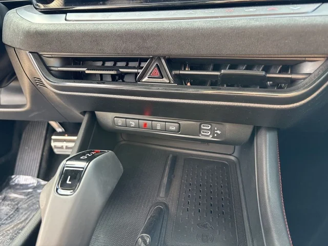 Nuevos DODGE CHARGER à Estados chez autogozo