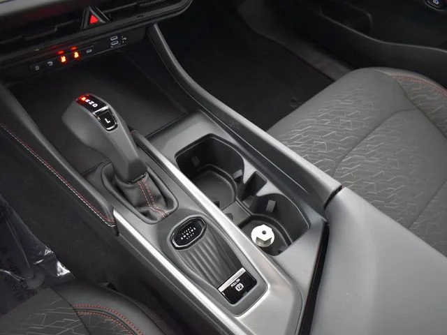 Nuevos DODGE CHARGER à Estados chez autogozo