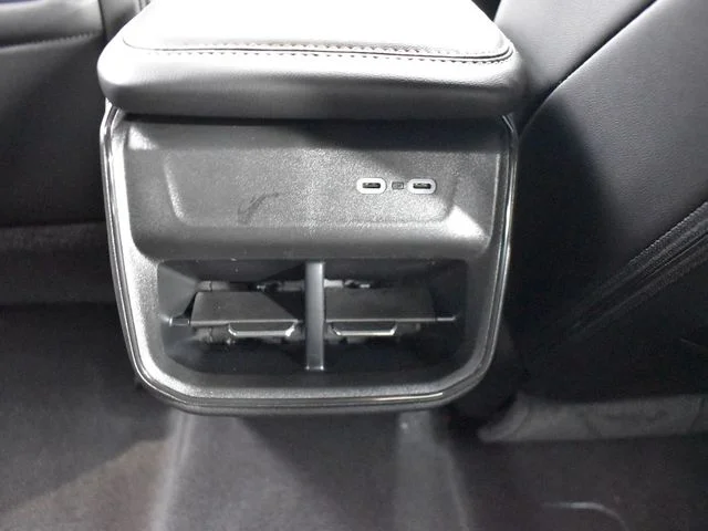 Nuevos DODGE CHARGER à Estados chez autogozo
